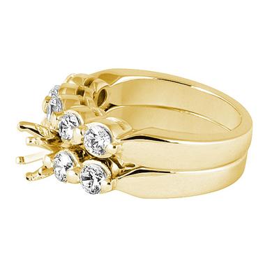 Diamond Bridal Set in Yellow Gold