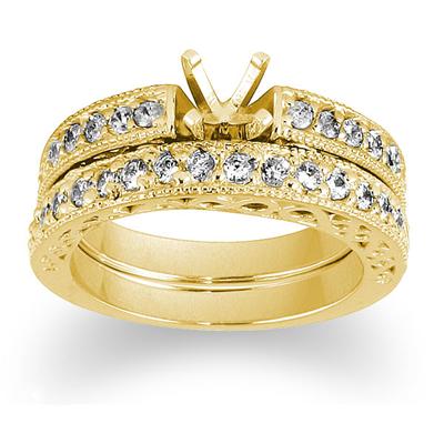 Antique Engraved Diamond Bridal Set in Yellow Gold
