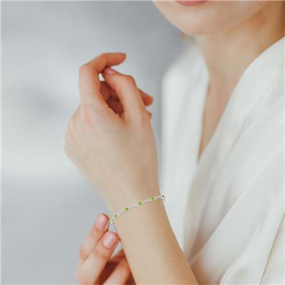 Peridot and Natural Diamond Double Bar Link Bracelet in .925 Sterling Silver