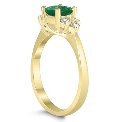 Princess Cut 5X5MM Emerald and Diamond Duchess Ring in 10K Yellow Gold