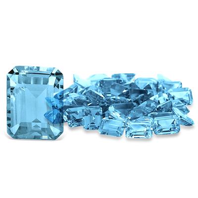 2.85 Carat Emerald Cut Blue Topaz Gemstone