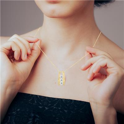 1 Carat TW Bar Set Three Stone Diamond Pendant in 14k Yellow Gold