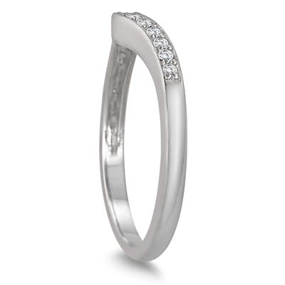 1/6 Carat TW Diamond Wedding Band in 10K White Gold