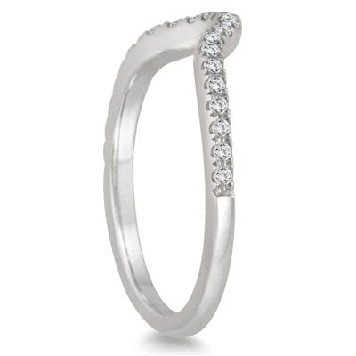 1/6 Carat TW Curved Diamond Wedding Band in 14K White Gold