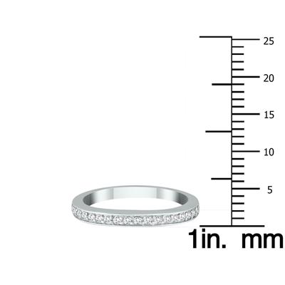 1/4 Carat TW Diamond Wedding Band in 14K White Gold