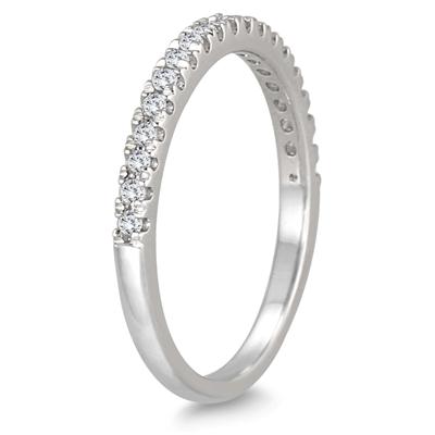 1/8 Carat TW Diamond Wedding Band in 14K White Gold