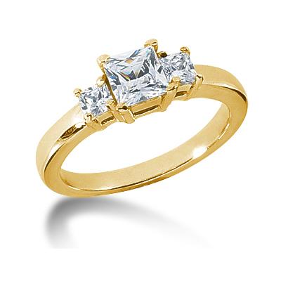 0.80CTW Classic Princess Three Stone Ring in 18k Yellow Gold