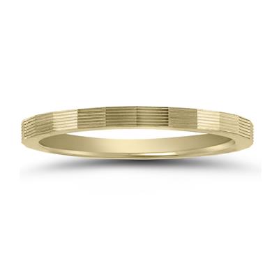 14K Yellow Gold Thin Faceted Groove Design 1.5MM Wedding Band